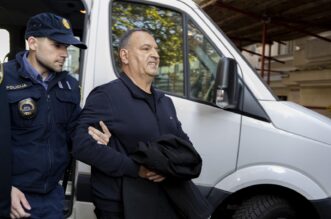 Zagreb: Beroš i osumnjičenici dovedeni na istražno ročište na Županijskom sudu Zagreb: Beroš i osumnjičenici dovedeni na istražno ročište na Županijskom sudu