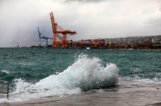 Rijeka: Jako jugo na moru pred Rijekom Rijeka: Jako jugo na moru pred Rijekom