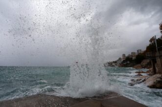 Rijeka: Jako jugo na moru pred Rijekom Rijeka: Jako jugo na moru pred Rijekom