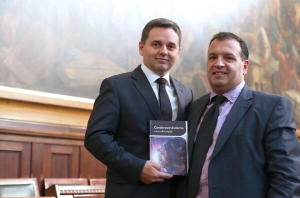 Osim ministra Beroa uhi?en i poznati neurokirurg Kreimir Rotim