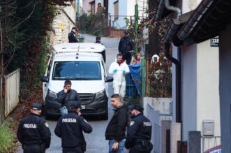 Zagreb: Na Črnomercu pronađeno tijelo žene, policijski očevid u tijeku Zagreb: Na Črnomercu pronađeno tijelo žene, policijski očevid u tijeku