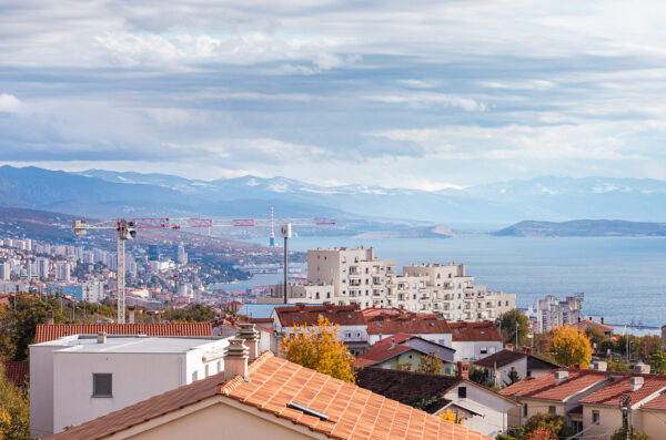 Rijeka ilustrativna panorama-106
