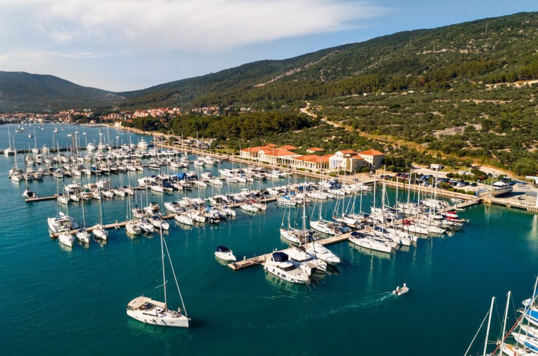 aci marina Cres Dron_Cres_081 aci marina Cres Dron_Cres_081