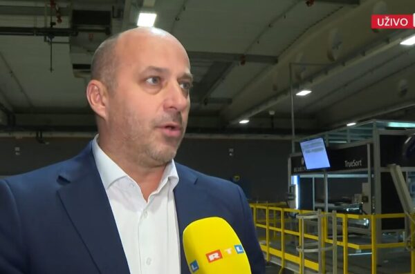 Bez naslova