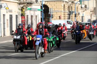 Rijeka: Bajkeri djedice nose poklone djeci u dječji dom u Lovranu Rijeka: Bajkeri djedice nose poklone djeci u dječji dom u Lovranu