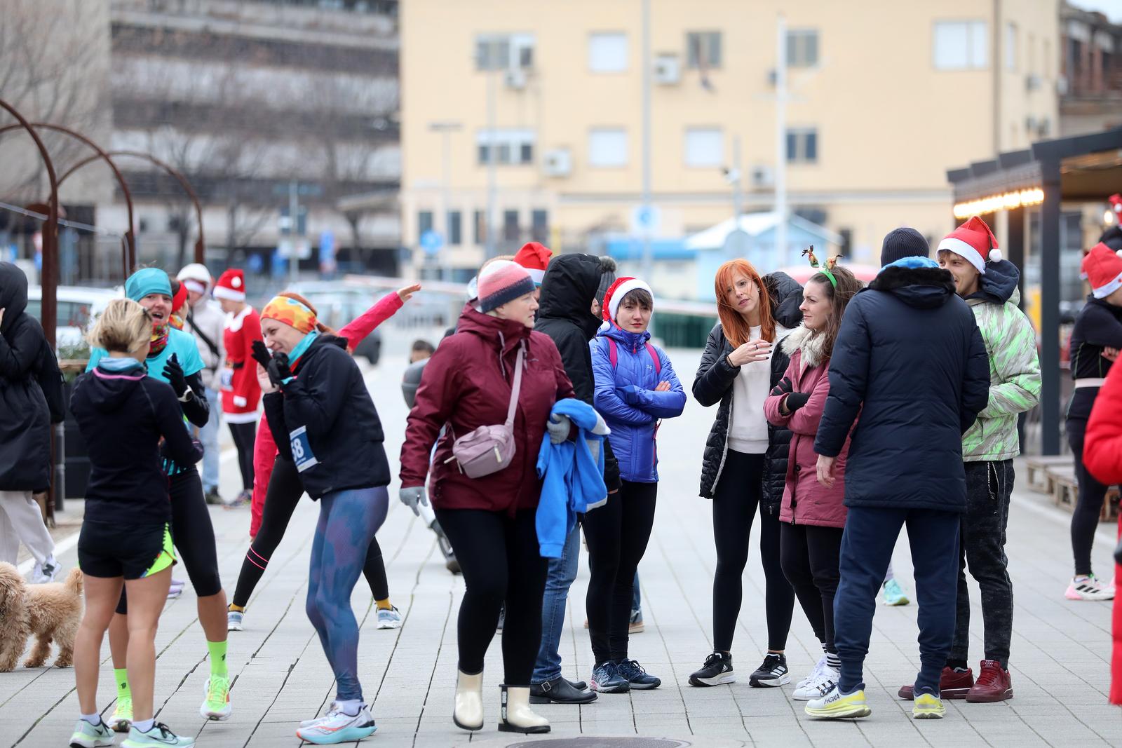 Rijeka: HoHoHo Run 2024 utrka odrana je na Mololongu Rijeka: HoHoHo Run 2024 utrka odrana je na Mololongu