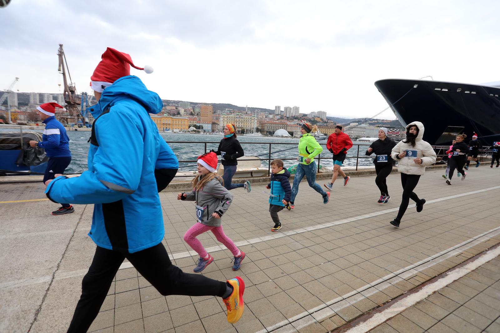 Rijeka: HoHoHo Run 2024 utrka odrana je na Mololongu Rijeka: HoHoHo Run 2024 utrka odrana je na Mololongu