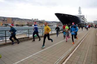 Rijeka: HoHoHo Run 2024 utrka odrana je na Mololongu Rijeka: HoHoHo Run 2024 utrka odrana je na Mololongu