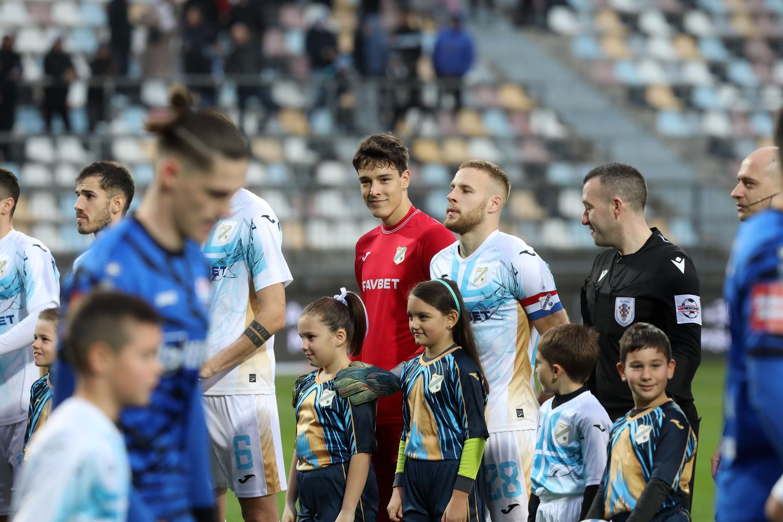 Rijeka: HNK Rijeka i NK Slaven Belupo sastali se u 18. kolu SuperSport HNL-a Rijeka: HNK Rijeka i NK Slaven Belupo sastali se u 18. kolu SuperSport HNL-a