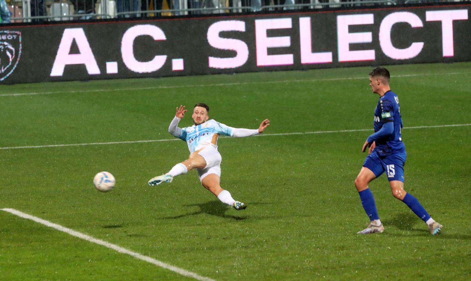 Rijeka: HNK Rijeka i NK Slaven Belupo sastali se u 18. kolu SuperSport HNL-a Rijeka: HNK Rijeka i NK Slaven Belupo sastali se u 18. kolu SuperSport HNL-a