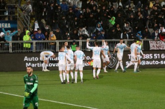 Rijeka: HNK Rijeka i NK Slaven Belupo sastali se u 18. kolu SuperSport HNL-a Rijeka: HNK Rijeka i NK Slaven Belupo sastali se u 18. kolu SuperSport HNL-a