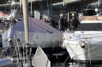 Rijeka: Građani uživaju u suncu na terasi kafića Rijeka: Građani uživaju u suncu na terasi kafića