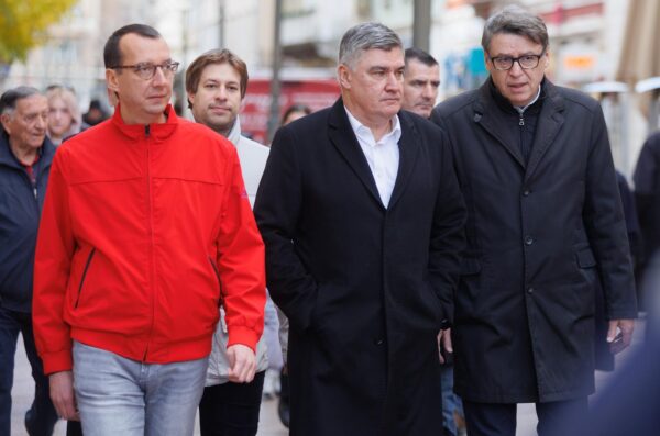 Predsjednik Republike Zoran Milanović prikupljao je potpise birača za podršku predsjedničke kandidature u Rijeci