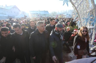 Predsjednik Zoran Milanović na tradicionalnom dočeku Nove godine u podne u Fužinama Predsjednik Zoran Milanović na tradicionalnom dočeku Nove godine u podne u Fužinama