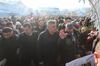Predsjednik Zoran Milanović na tradicionalnom dočeku Nove godine u podne u Fužinama Predsjednik Zoran Milanović na tradicionalnom dočeku Nove godine u podne u Fužinama