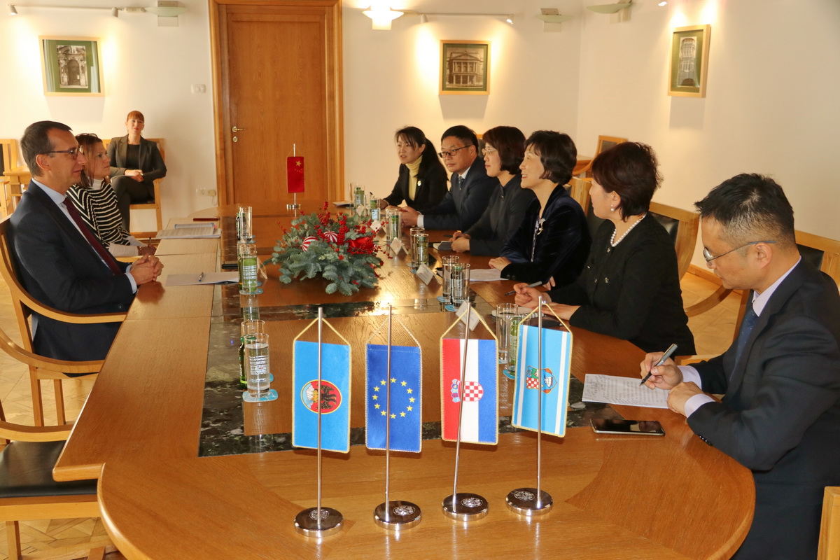 Susret-s-delegacijom-Daliana-3 Susret-s-delegacijom-Daliana-3