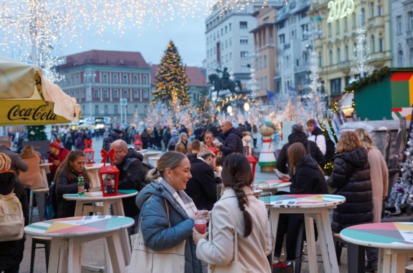 Božićni ugođaj na Adventu u Zagrebu