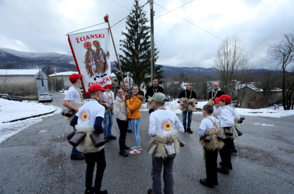 Tradicionalno otvaranje pusta u Žejanama