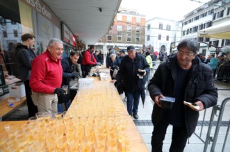 Rijeka: Proslava Badnjaka po julijanskom kalendaru