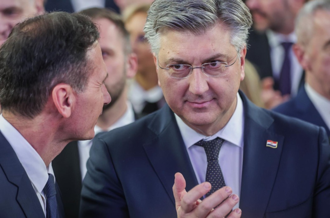 Zagreb: Dolazak Dragana Primorca i premijera Andreja Plenkovića u izborni stožer Zagreb: Dolazak Dragana Primorca i premijera Andreja Plenkovića u izborni stožer