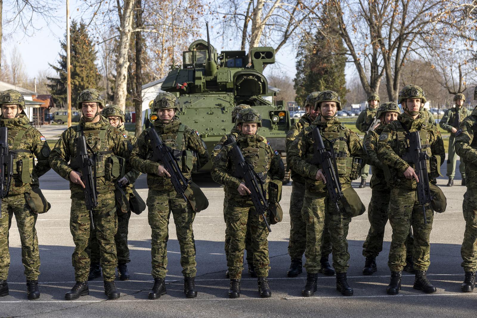 Našice: Svečana primopredaja prvih borbenih vozila Bradley Našice: Svečana primopredaja prvih borbenih vozila Bradley