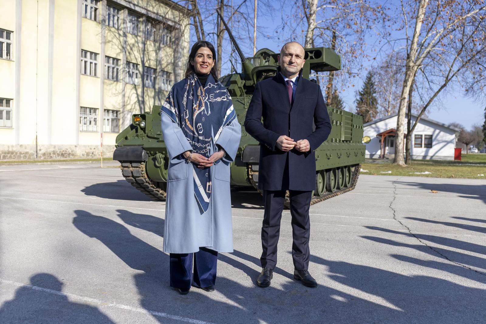 Našice: Svečana primopredaja prvih borbenih vozila Bradley Našice: Svečana primopredaja prvih borbenih vozila Bradley