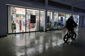 Zagreb: Od jutra bojkot trgovina i trgovačkih lanaca Zagreb: Od jutra bojkot trgovina i trgovačkih lanaca