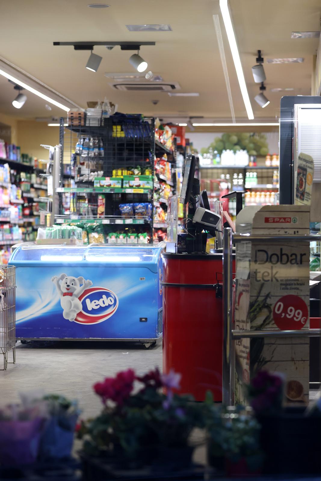 Zagreb: Od jutra bojkot trgovina i trgovačkih lanaca Zagreb: Od jutra bojkot trgovina i trgovačkih lanaca