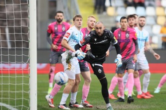 Rijeka i Lokomotiva sastali se u 19. kolu SuperSport HNL-a Rijeka i Lokomotiva sastali se u 19. kolu SuperSport HNL-a