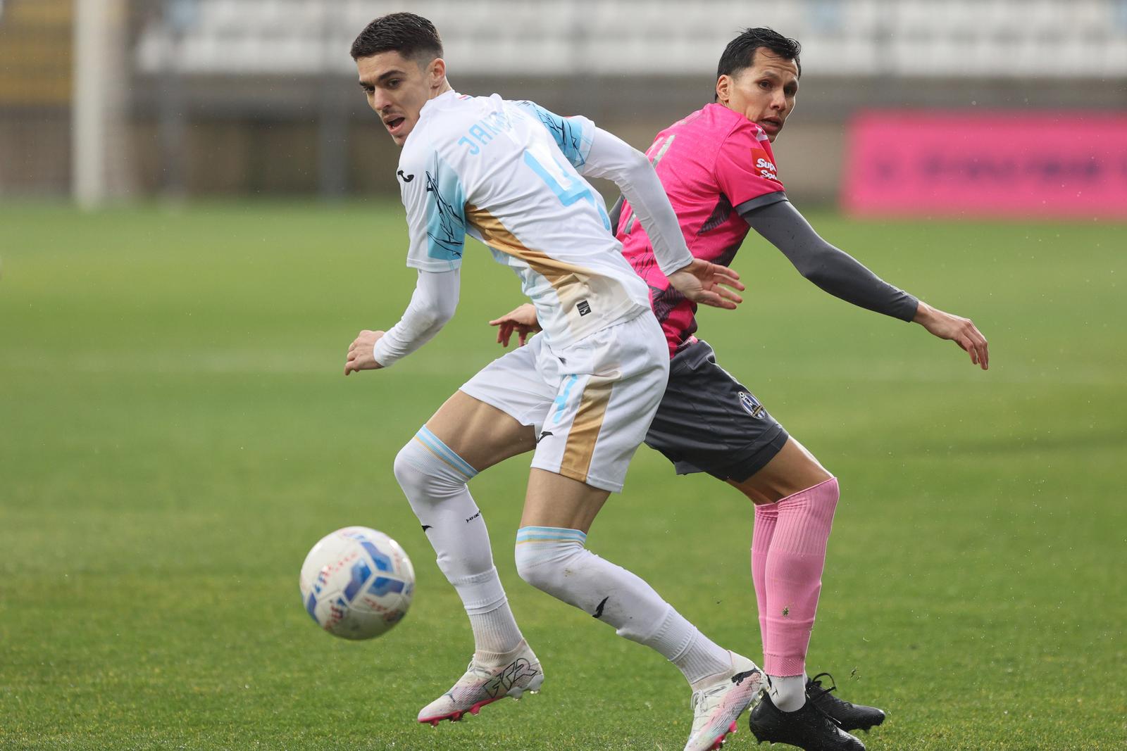 Rijeka i Lokomotiva sastali se u 19. kolu SuperSport HNL-a Rijeka i Lokomotiva sastali se u 19. kolu SuperSport HNL-a