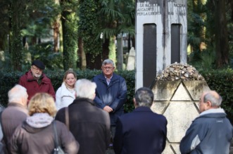 Rijeka: Dan sjećanja na žrtve holokausta na Židovskom groblju na Kozali Rijeka: Dan sjećanja na žrtve holokausta na Židovskom groblju na Kozali