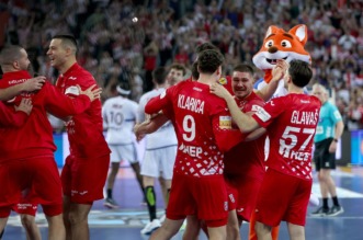 Zagreb: Slavlje rukometaša Hrvatske nakon pobjede nad Francuskom i prolaska u finale Svjetskog prvenstva Zagreb: Slavlje rukometaša Hrvatske nakon pobjede nad Francuskom i prolaska u finale Svjetskog prvenstva