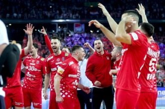 Zagreb: Slavlje rukometaša Hrvatske nakon pobjede nad Francuskom i prolaska u finale Svjetskog prvenstva Zagreb: Slavlje rukometaša Hrvatske nakon pobjede nad Francuskom i prolaska u finale Svjetskog prvenstva