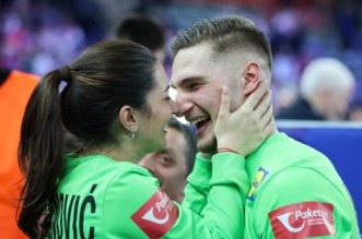 Zagreb: Slavlje rukometaša Hrvatske nakon pobjede nad Francuskom i prolaska u finale Svjetskog prvenstva Zagreb: Slavlje rukometaša Hrvatske nakon pobjede nad Francuskom i prolaska u finale Svjetskog prvenstva