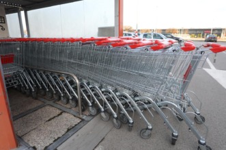 Karlovac: Počeo veliki bojkot svih trgovina Karlovac: Počeo veliki bojkot svih trgovina