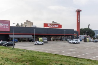 Pula: trgovački centri prazni tijekom drugog bojkota Pula: trgovački centri prazni tijekom drugog bojkota