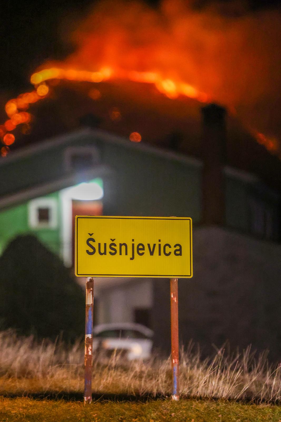 Požar koji je  poslijepodne izbio podno Učke sad je pod kontrolom