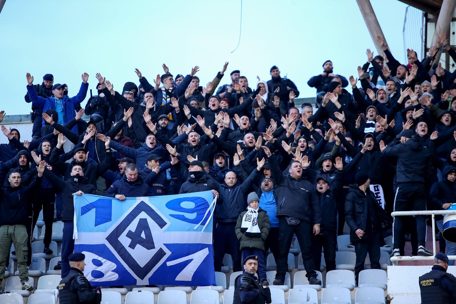Split: Hajduk i Rijeka sastali se u četvrtfinalu Hrvatskog nogometnog kupa Split: Hajduk i Rijeka sastali se u četvrtfinalu Hrvatskog nogometnog kupa