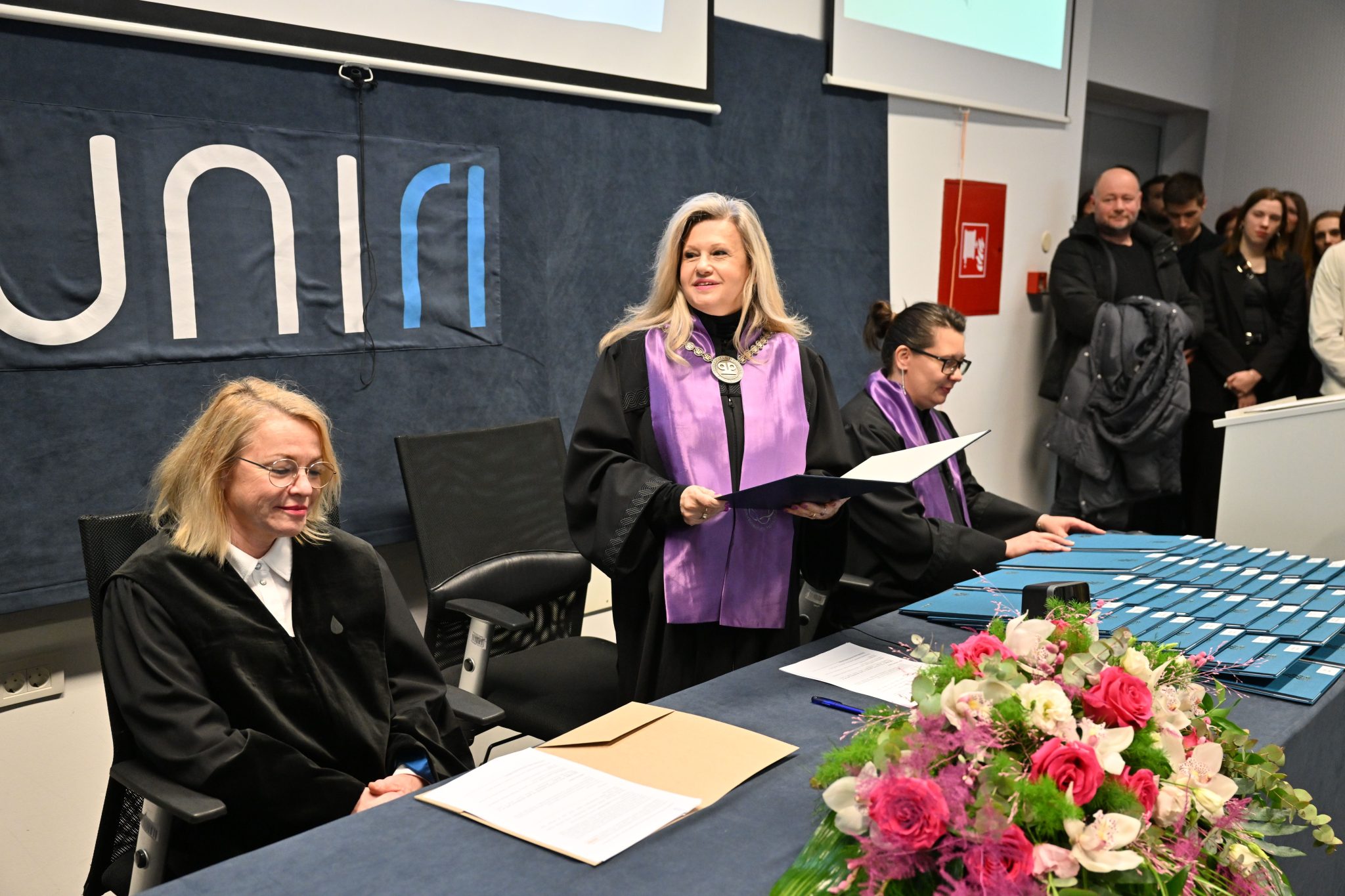 uniri nova generacija biotehnolozi (9) uniri nova generacija biotehnolozi (9)