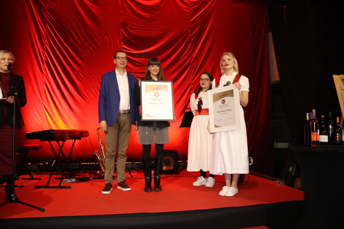 Otvoren-Festival-WineRi-2025-1