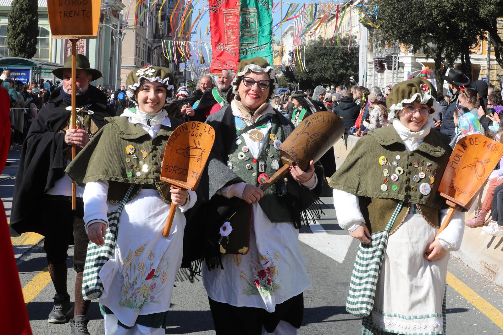 Rijeka: Povorka maškara na Riječkom karnevalu