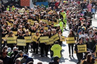 Rijeka: Povorka makara na Rije?kom karnevalu