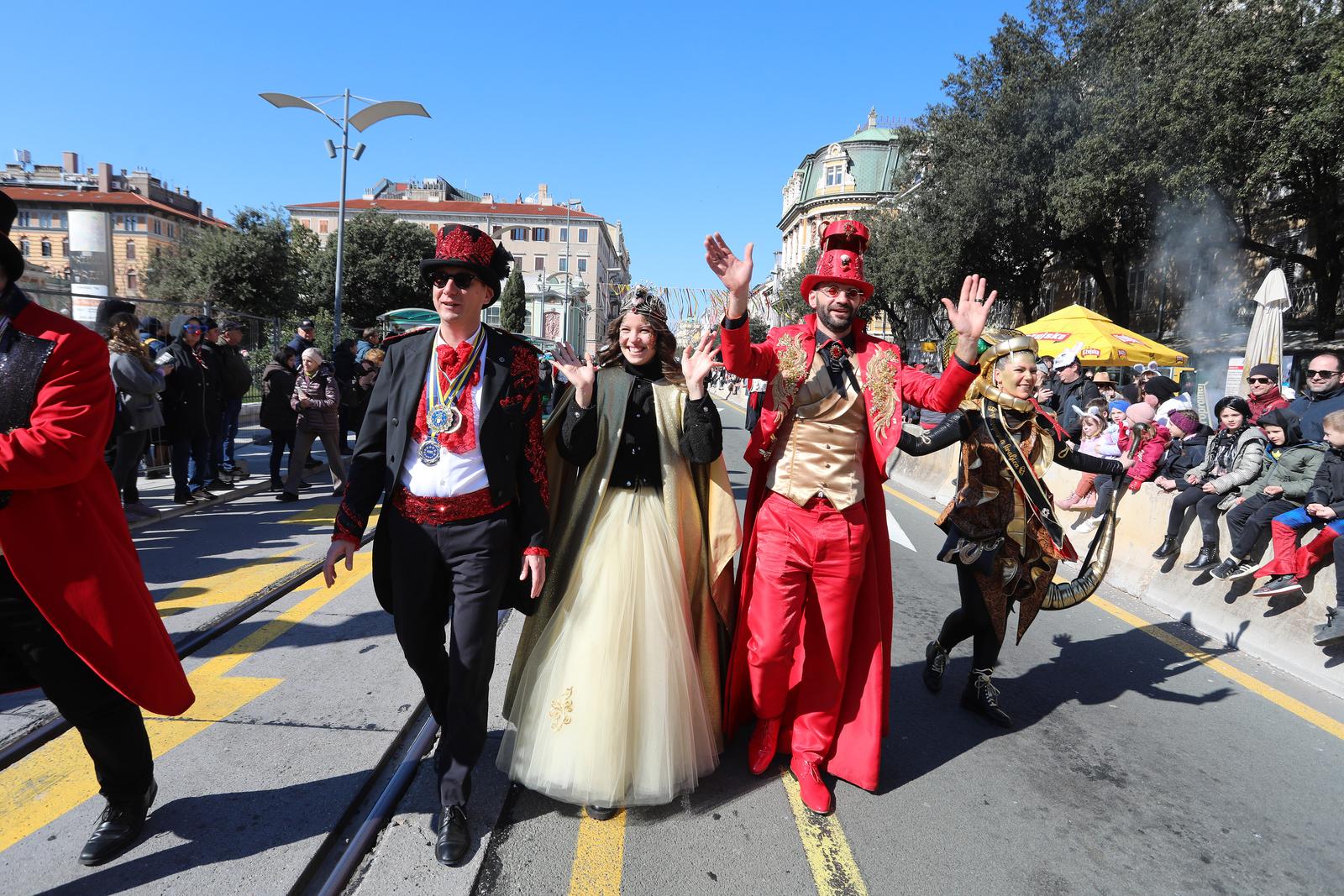 Rijeka: Povorka maškara na Riječkom karnevalu