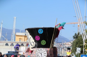 Rijeka: Povorka makara na Rije?kom karnevalu