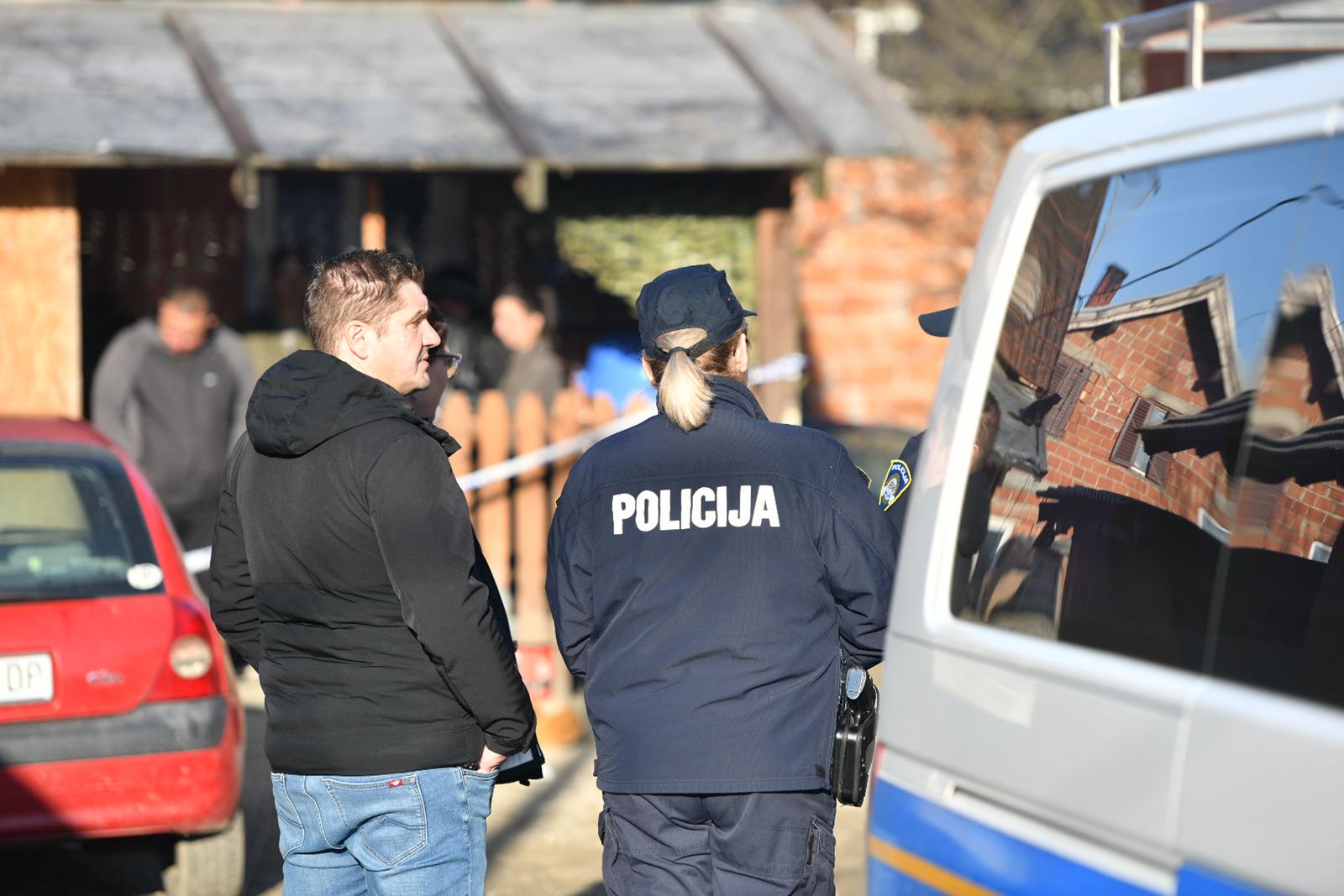 Troje djece poginulo u požaru u Kuršancu, žena i jedno dijete su u bolnici Troje djece poginulo u požaru u Kuršancu, žena i jedno dijete su u bolnici