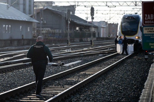 Zagreb: U naletu vlaka poginulo dijete