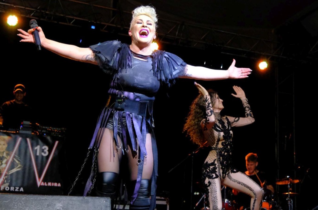 Koncert Indire Forze na otvorenju Festivala vatrometa Koncert Indire Forze na otvorenju Festivala vatrometa