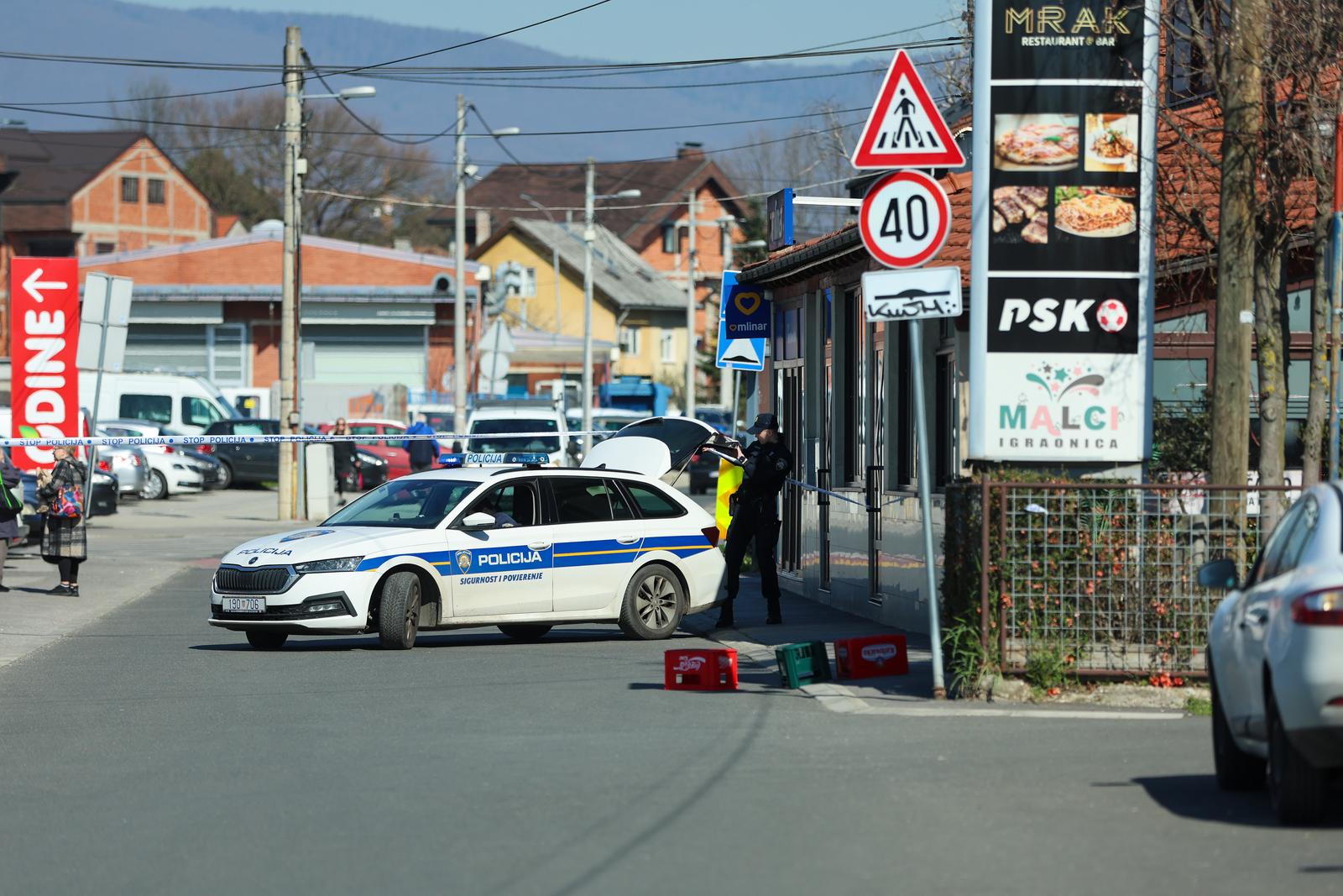 Zagreb: Policijski očevid u Dubravi gdje je jutros došlo do pucnjave Zagreb: Policijski očevid u Dubravi gdje je jutros došlo do pucnjave