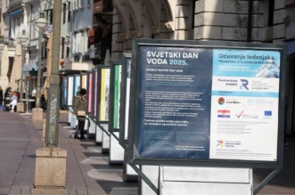 Rijeka: Izložba “Očuvanje ledenjaka – prilagodba je ključna za budućnost” na Korzu