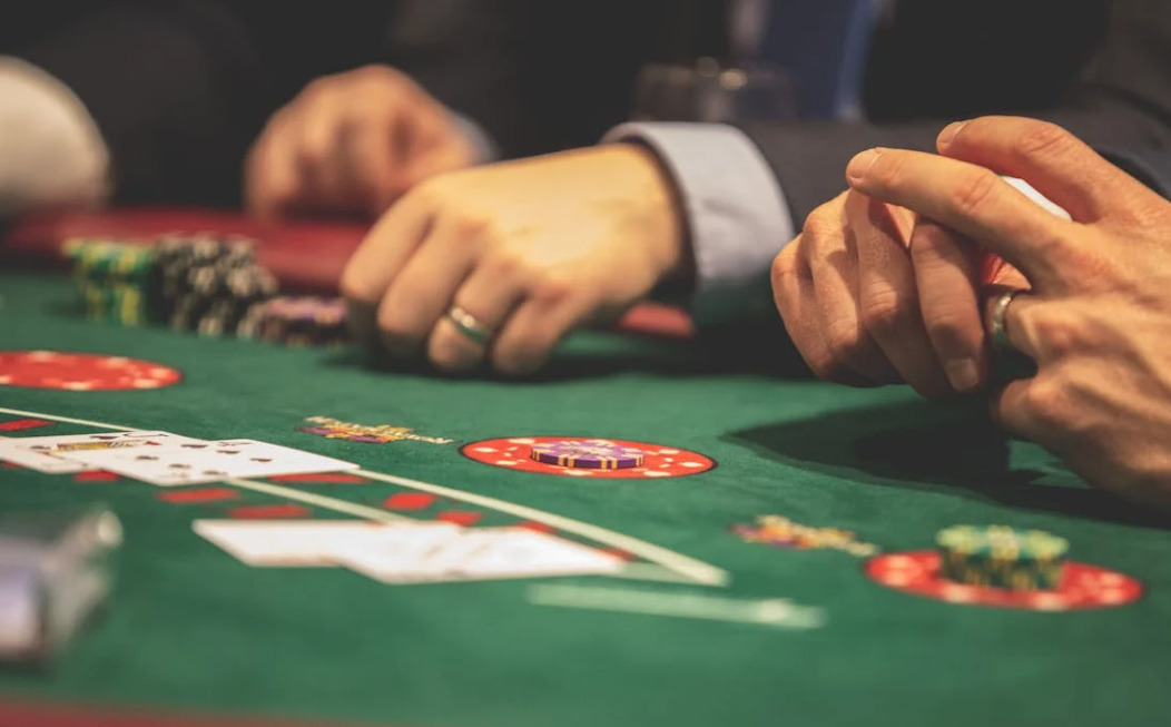 -igrausij-v-poker-besplatnye-stokovye-foto-03-12-2025_02_22_pm -igrausij-v-poker-besplatnye-stokovye-foto-03-12-2025_02_22_pm